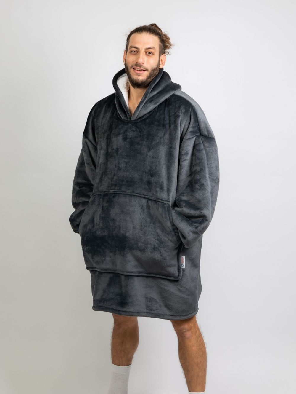 Dark grey Pluffie