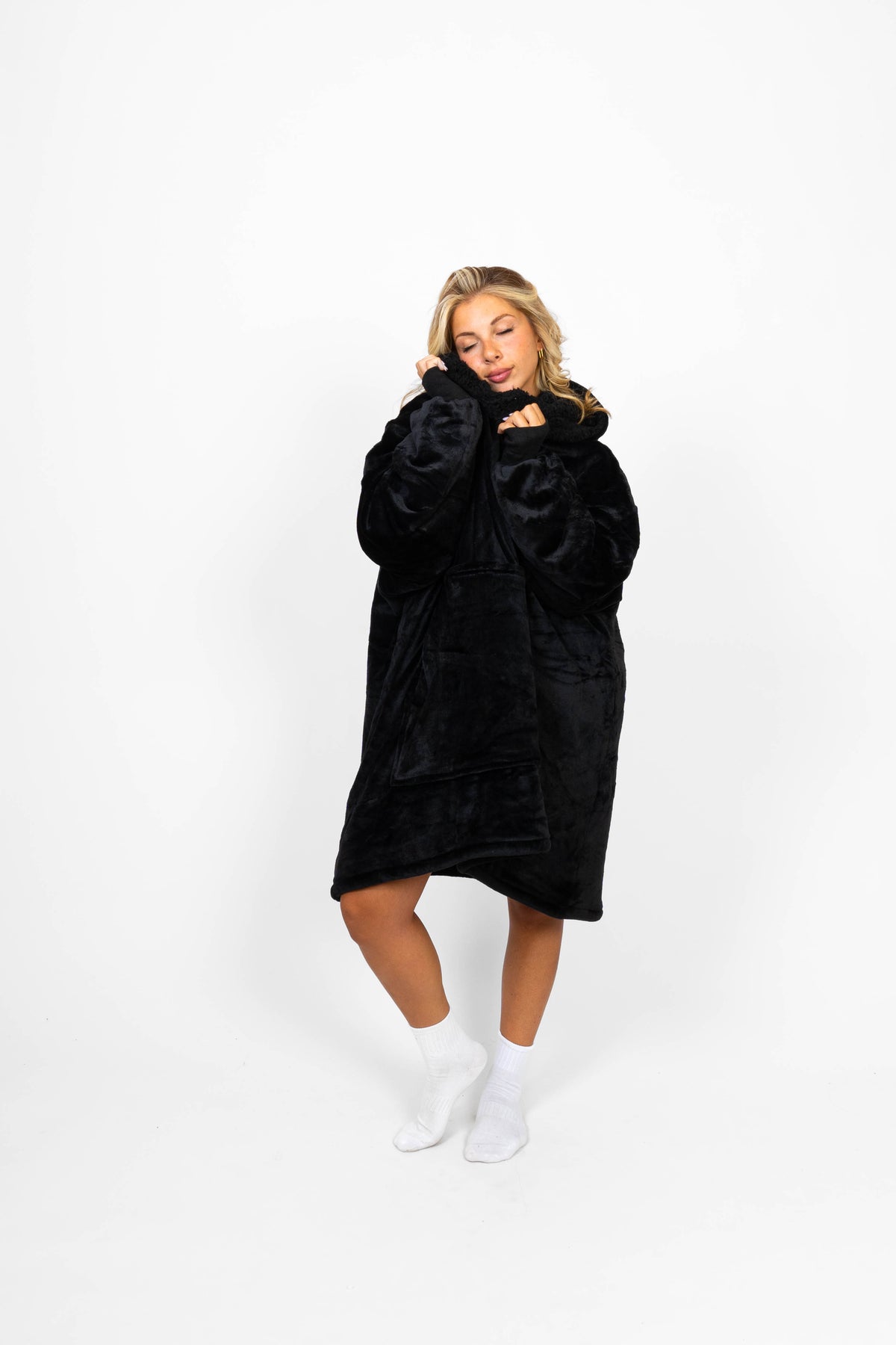 Dark grey Pluffie